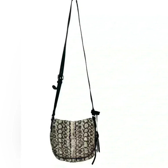 VINCE CAMUTO SNAKE PRINT CROSSBODY - Picture 8 of 9